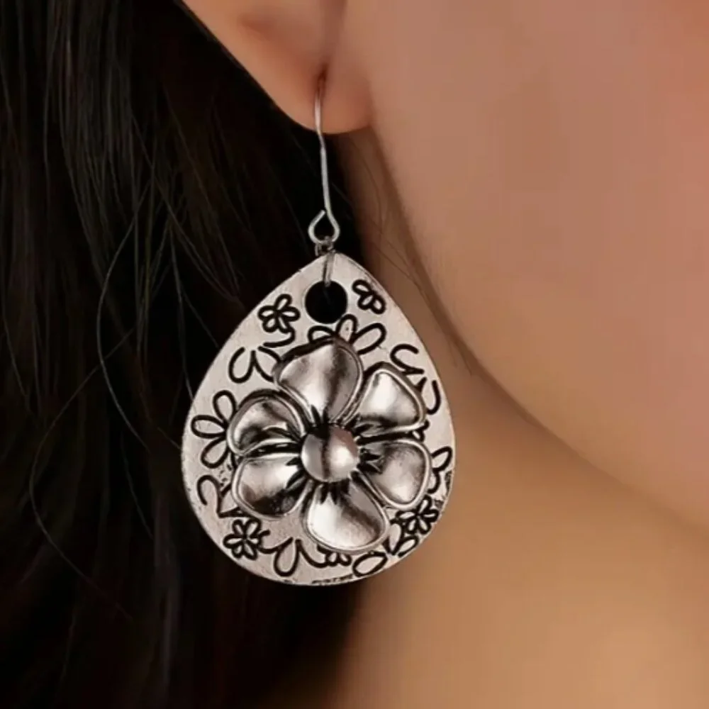 Vintage Boho Earrings Engraved Flower Water Drop Shape Earrings - Picture 2 of 3